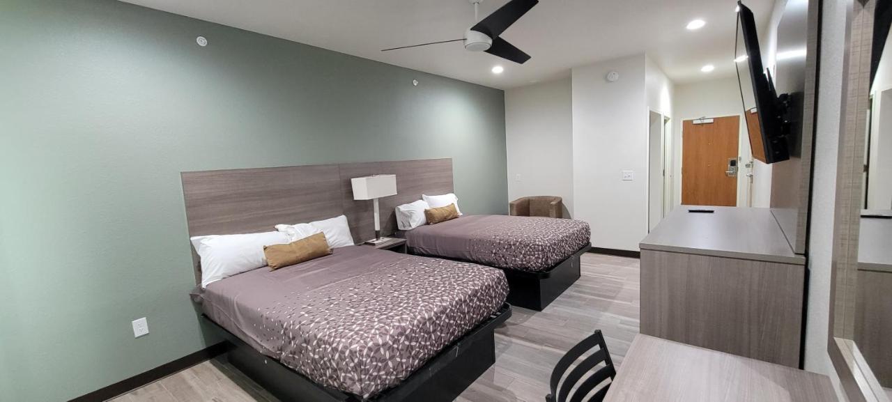 Americas Best Value Inn San Antonio Downtown Riverwalk Exterior photo